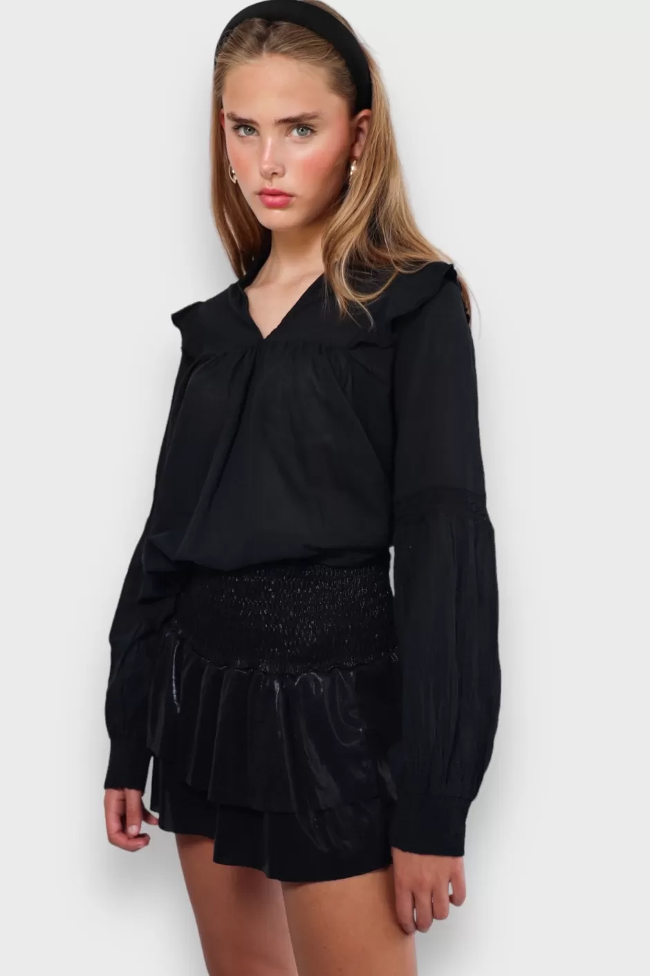 New Meet Me There Metallic Skirt Black