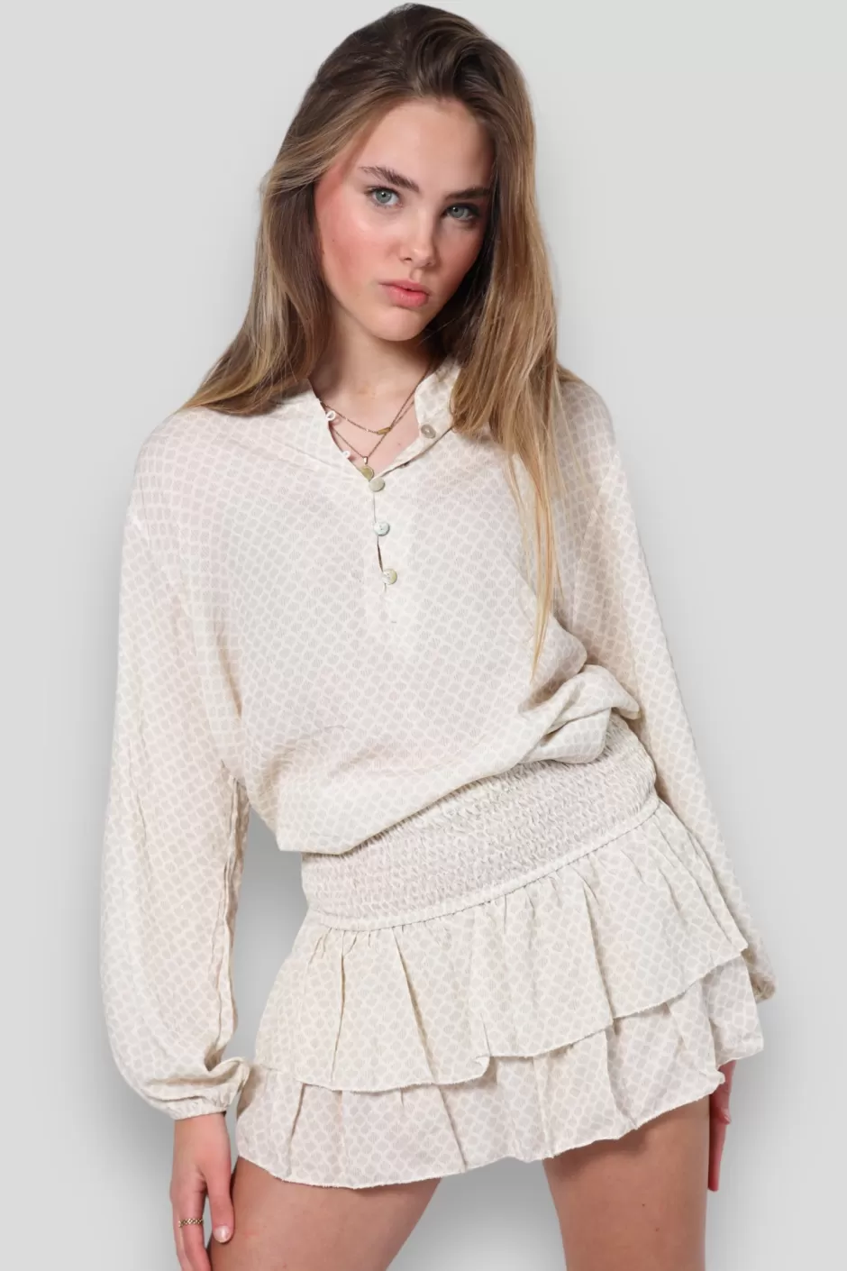 Store Meet Me There Paris Blouse Beige